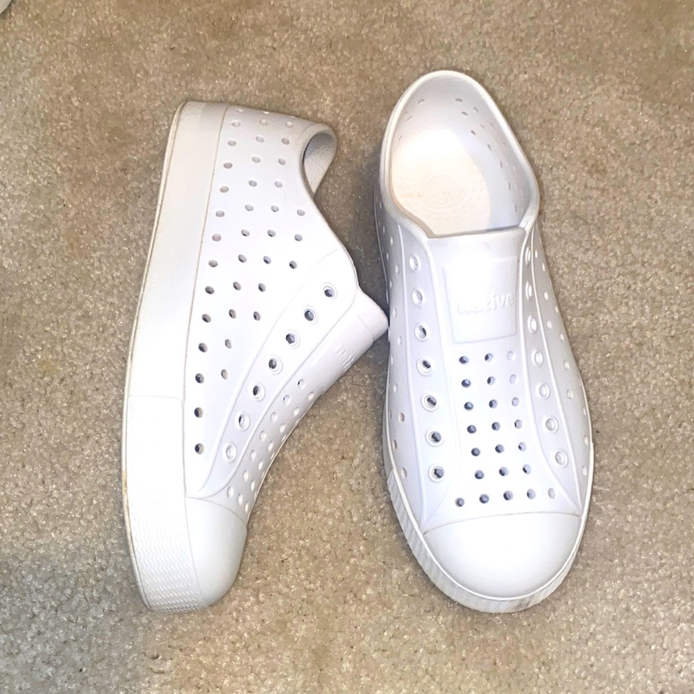 NATIVE shoes